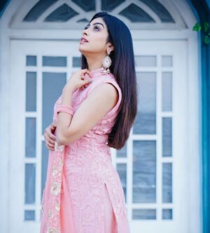 Twinkle Arora Instagram - ❤️
.
.
.
.
.
.
.
.
.
.#twinklearora #nehmat #udaariyaan