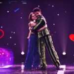 Urfi Javed Instagram - Breaking news: Uorfi-cation is happening this week! 😎 Watch Dance+ Pro for free and first only on #DisneyPlusHotstar #DancePlusProOnHotstar #DancePlusPro