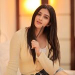 Vaishu Sundar Instagram - Hey 😍 Makeup : @kalaiartistry Photography : @dhanush__photography