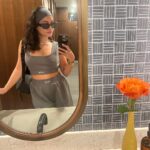 Vanessa Hudgens Instagram – Just a good ol bathroom selfie