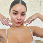 Vanessa Hudgens Instagram – Got my weekend glow going @emface @btlaesthetics @drjasondiamond #emface #emfacepartner #needlefree