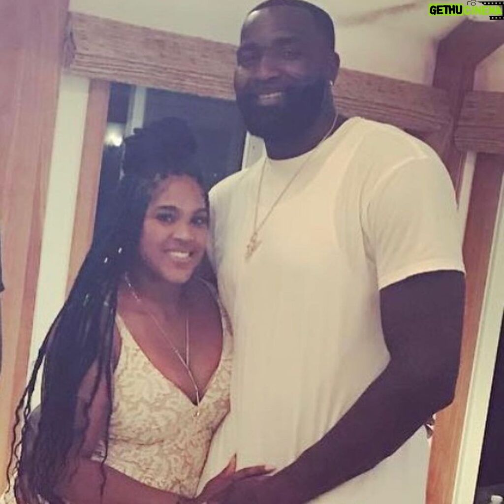 Vanity Alpough Instagram - 13 years married today! @kendrickperkins I can’t imagine my life without you in it! We have had a few bumps in the road throughout this journey but our love for one another has been strong enough to push us through! Some say marriage is hard but not when you marry your best friend, your soulmate! Our good times have outweighed our bad and even the bad times somehow turned out good because it made us stronger and helped us understand one another better! We are in this together baby and I’m going to ride this thang to the wheels fall off! Happy Anniversary Baby Cakes🖤 I’ll Love You Forever🖤