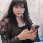 Veena Jagtap Instagram - ❣️खूबसूरती न सूरत में है न लिबास में ! निगाहें जिसे चाहें उसे हसीन कर दें❣️ 🌸नवीन वर्षाच्या हार्दिक शुभेच्छा 🌸
