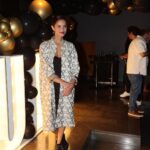 Vera Kolodzig Instagram - Hoje foi a apresentação da quarta temporada d’O Clube, um projecto do qual tenho muito orgulho de fazer parte há já tanto tempo. Uma série sobre poder, sobre o negócio do sexo, sobre crime, onde o erotismo é abordado sem tabus. Obrigada @pat.sequeira pela confiança e obrigada @sicoficial pela oportunidade. Estreia dia 22 de Setembro, na @opto.sic . . . . @leonorbaboactores @luapio @margarida_vila_nova_ @joseraposoofficial #oclube #novatemporada #opto #sicoficial