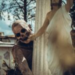 Vermelha Noir Instagram - 🌪️Las momias de Guanajuato🌪️ Son un conjunto de cuerpos momificados naturalmente, las cuales han sido descubiertas después de la exhumación en tumbas del panteón de la ciudad de Guanajuato. Siendo actualmente una de las mayores atracciones turísticas de ese estado mexicano, las momias son exhibidas en el Museo de las Momias de Guanajuato. En la actualidad son más de cien las momias que forman parte del inventario del museo. Cuenta con una exhibición temática que anualmente atrae cientos de miles de visitantes . Fotografía y dirección C @farrell14 Momia de cartonería @nadie_nadie_nunca Asistencia Nail art: @jewelry___nails Dress: @emmanuelvictoriaatelier Prostético @enriquestradafx Calva @trax.torno.x Makeup & styling: Vermelha Noir . 💄 PRODUCTOS 💄 ⚪Base : Beauty creations 👁️ Ojos y contour : @jeffreestarcosmetics @morphe2 @jamescharles . #fashion #drag #gay#art #makeup #lgbt #photograph #instagay #dragqueen #rpdr #rupauldragsrace #instadrag #dragrace#lgbtq #queen # #dragmakeup #instagay ##dragqueyensoyfinstagram #gayboy #dragqueenmakeup #fashion #fashiondesigner #makeupartist #style #art #localqueen #dragartistsofcolor Guanajuato, Gto.