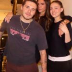 Victoria Beckham Instagram - Night in with the kids!!! We miss u @DavidBeckham… @CruzBeckham @BrooklynPeltzBeckham @RomeoBeckham #HarperSeven @NicolaannePeltzBeckham @MimiMoocher xx