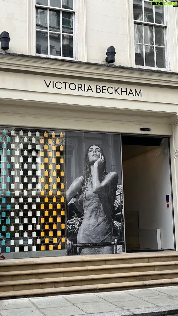 Victoria Beckham Instagram - DESTINATION: DOVER STREET, LONDON Shop my #VBFragrance autobiography – Portofino ’97, San Ysidro Drive and Suite 302 – now at 36 Dover Street! xx