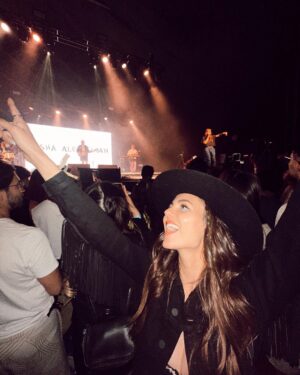 Victoria Justice Instagram - Coachella Day 1 recap🌵😜✌🏼🎶 
(I know I’m late on this but I was on Indio time babyyyy! more to come♥️)