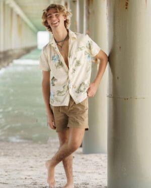 Vincent Michael Webb Instagram - American Eagle Photoshoot in Myrtle Beach ( and behind the scenes) 
Photographer @perfectshotpro 
📸 
#americaneagle #ae #atlantaphotographer #fashionphotographer #teenmodel #blondeboy #15 #teenactor #beachboy #blondemodel #fashionboy #myrtlebeach #vincentwebb #vincentcancun