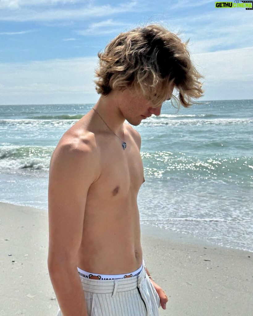 Vincent Michael Webb Instagram - Hanging out at Myrtle Beach, SC ~ #mrytlebeach #beachboy #beachlife #teenboy #beachbum #vincentcancun Myrtle Beach, South Carolina
