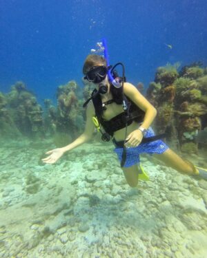 Vincent Michael Webb Instagram - I’m officially a certified scuba diver @scuba_cancun 

#scubacancun #scubadiver #islamujeres #cancun #underwaterphotography #underwaterworld #cancunlife #beachboy #vincentcancun