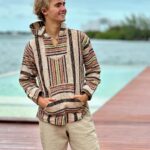Vincent Michael Webb Instagram - @vincentwebb.official five looks with one pair of pants #tropicalwinters #fashionreel #teenactor #teenmodel #cancunmexico #vincentcancun #16yearsold Cancún México