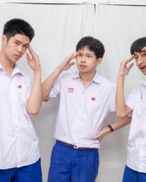 Vittawin Panichtamrong Instagram - @asajatam 
ฝ่ายบุคคลที่มีคนทำคนเดียว.