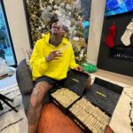 Wiz Khalifa Instagram - Sharing weed is so 2000’s
