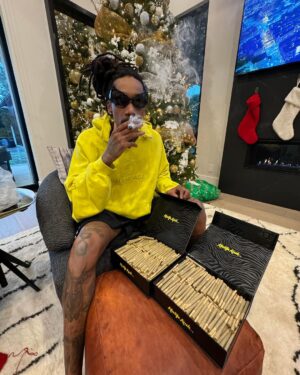 Wiz Khalifa Instagram - Sharing weed is so 2000’s