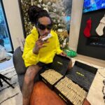 Wiz Khalifa Instagram - Sharing weed is so 2000’s