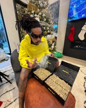 Wiz Khalifa Instagram - Sharing weed is so 2000’s