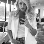 Xhemi Shehu Instagram - B&W @hairbyemiii @hair_by_elenaa Sun Wellness Center