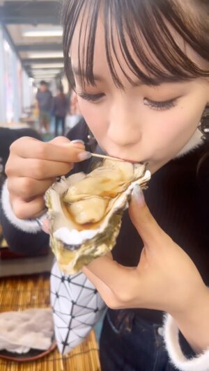Yūka Murayama Instagram - #ららミュウ 
 #生牡蠣 
 #ほたて
 #帰省 😊