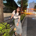 Yūka Murayama Instagram - ちょこっと事務所にラフ服 #秋服 ？ #村の服