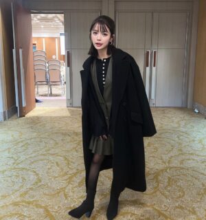Yūka Murayama Instagram - ウルトラセブン第2話「緑の恐怖」という事で
緑(カーキ？)の服を着てきました
