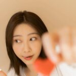 Yao Mi Instagram - 雖然這句話很老土 但我覺得這幾樣元素真的很重要 願我們都 發財 被愛 好運常在 ♥️😋😛😝😜🤪😍🥰😘 📷 @liveforlive #2022Yaomi 浙江橫店影視城