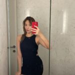 Yasmin Erbil Instagram – mirror selfie addict🐤🎉💁🏼‍♀️🍓