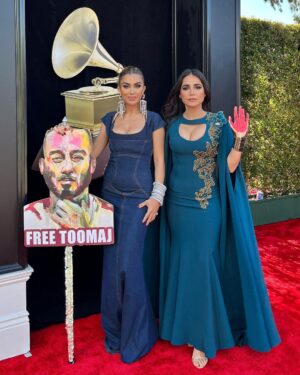 Yasmine Aker Instagram - This year, I had the honor of attending the Grammy’s with @azadeh.afsahi @shivaspix and @saraseyed — to be present for the award given to Shervin Hajipour @shervinine for his song 
"Baraye". A song that has united Iranians across the world.

Thank you to @azadeh.afsahi for continuing to bring awareness to #toomajsalehi a rapper who is currently still in solidarity confinement for the simple act of his rap lyrics demanding justice for the people of Iran. 

Thank you to @weareuia for staying in contact with the Grammy’s and Shervin Jaan throughout the evening and creating the opportunity for us to participate. 

Thank you @azitamirjewelry for the beautiful human hair bracelet — Azita is an Iranian artist who collected the hair from women globally and created this piece as a symbolic armor against the Islamic Regime currently occupying Iran. The cuff bracelet is a symbol of female power and the fight for freedom, equal rights, and liberty.

#womanlifefreedom #baraye #grammys #freetoomaj
