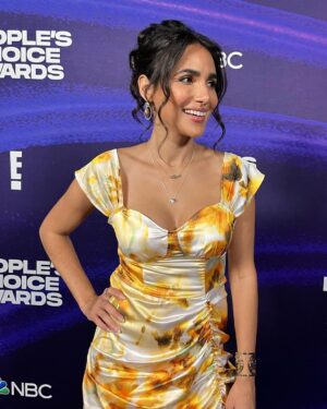 Yasmine Aker Instagram - “To be an icon isn't about how long you've had your platform. Being an icon is what you do with that platform." - Lizzo 

Honored to represent my Iranian community, and so grateful to @lizzobeeating for inviting not just one but two Iranian women to share her spotlight at the People’s Choice Awards 2022, Lizzo was awarded the People’s Champion Award, for her continued work in marginalized communities 🤍 thank you for bringing us together and leading by example. Lizzo is an absolute Queen and powerful agent for progress and positive change. 

Lizzo used her power and platform to lift up issues affecting women and marginalized communities; gun violence, abortion rights, affordable childcare and paid leave, women’s rights, the plight of Indigenous peoples, combating islamophobia anti-semitism, gender violence, hate crimes, empowering the Asian American and the Pacific Islander community, access to safe drinking water, the unhoused community, transgender, non-binary and gender non-conforming youth and people, African American communities, indigenous people of Mexico and Central America, Native peoples, police violence and brutality, and bringing attention to the Iranian women and people’s fight for freedom and democracy. 

I’m humbled to have had the opportunity and privilege to meet all of the incredible activists on that stage all working tirelessly to make this world a more equitable and just place. I will cherish this moment for a lifetime. 

Follow these activists!!

@LittleMissFlint 
@reshmasaujani 
@beauty2thestreetz 
@emiliana.guereca founder of @wmnsmarchla 
@essyli creator of @HateCrimeBook 
@feevaone of @mujeresdemaiz
@JaylaRosePDX 
@KaraRoselleS
@ChappaquiddickWampanoag 
@mirelesm80, sister of Eva Mireles, 4th grade teacher at Robb Elementary
@ameliamaris co-founder + director @shoutyourabortion
@odilia_yego co-founder & ED of @mycielo_org
@tarlanr
@SaharPirzada of @HeartToGrow
@TransDivaChandi
@CrystalEchoHawk founder & ED @illuminative
@TamikaLPalmer mother of Breonna Taylor

Thank you @peopleschoice @eentertainment @nbc 

Credits 📸🙏🏼
* Todd Williamson / NBC / E! Entertainment
* Phylicia Munn

#PCAs #peopleschoiceawards #lizzo
