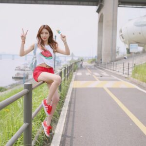 Ye Jung-hwa Instagram - 🍉