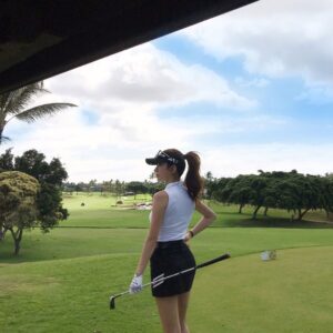 Ye Jung-hwa Instagram - 🏌🏻‍♀️