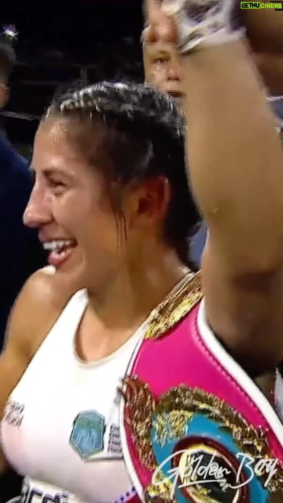Yokasta Valle Instagram - Yokasta Valle impresses in her UD win over the tough Anabel Ortiz. #PuraVida #ValleOrtiz