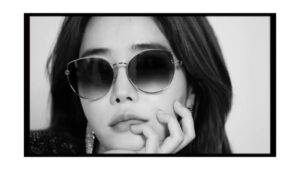 Yoo In-na Instagram - OPEN MY EYES

유인나가 선글라스를 끼고 눈을 떴다. 
#DK

더 많은 화보와 기사는 &lt;데이즈드&gt; 1월호에서 만나볼 수 있습니다. Check out more of our editorials and articles in &lt;DAZED&gt; KOREA January print issue. © DazedKorea