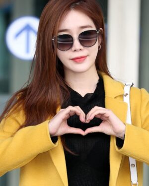 Yoo In-na Instagram - 