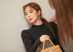 Yoo In-na Instagram - #진심이닿다 #tvn #유인나 #오진심 #오윤서
© @ys870922