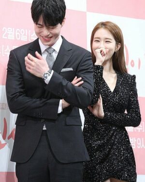 Yoo In-na Instagram - Ahh why are they so cute 😍❤
-
#TouchYourHeart #LeeDongWook #YooInNa