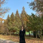 Yoon Jin-yi Instagram - 제일 좋은 가을 ❣️❣️