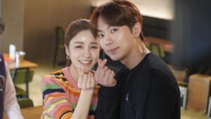 Yoon Jin-yi Instagram - 대세 커플 많이 사랑해 주세요🙇‍♀️