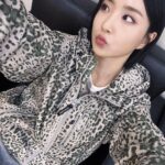 Yu Na Instagram - 라부라부..,..? ..