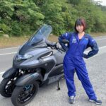 Yuki Yomichi Instagram - YAMAHA トリシティカフェに参上‼️ レースメカニック夜道雪✨ #写真好きな人と繋がりたい #ポートレート #声優 #youtuber #ファインダー越しの私の世界 #ポートレート女子 #オフショット #バイク女子 #バイク好きな人と繋がりたい #バイク #ライダー #バイク乗りと繋がりたい #トリシティ #トリシティ300 #yamaha #ヤマハ #バイクのニュース #メカニック #レース