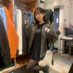 Yuki Yomichi Instagram - ゲキロック渋谷様にて一日店長イベント💕 お足元の悪い中 ご来店ありがとうございました😊💕 寒いのに外で待機してくれた皆さん、ほんとうに優しさに感謝です 何が似合うかなーこれかな？ってお話ししながらみんなとアイテム選び楽しかった☺️ ぜひこの冬たくさんきてくださいね💕 #ゲキロック #ゲキロッククロージング #写真好きな人と繋がりたい #ポートレート #声優 #youtuber #ファインダー越しの私の世界 #ポートレート女子 #オフショット #バイク女子 #バイク好きな人と繋がりたい #バイク #ライダー #バイク乗りと繋がりたい