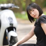 Yuki Yomichi Instagram - 🏍️夜道雪のちょっと寄り道🏍️ コラム更新🆙 ホンダ初！電動バイクEM1 e：に 乗ってみました！❤️ 至って普通のスクーター。でも…。 見た目とは裏腹に走りが凄すぎる…。 ぜひ読んでね！ 🔻 bike-news.jp/post/317025 #バイクのニュース