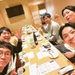 Yuzuru Kawai Instagram - 昨日は北海道単独ライブ、アフターライブお越し頂いた皆さんありがとうございました☺️ 久し振りの北海道はやっぱり最高でした✨ 打ち上げをおたる亭というお店でさせて頂いたんですが、スタッフの皆さんも素敵でご飯も美味しくてええ思い出になりました😭✨ 10月8日は沖縄の単独ライブとアフターライブがありますのでどちらも是非是非お越し下さい！！ 明日アインシュタイン河井のプレハブチャンネルの生配信を21時からやりますので、お時間ありましたらこちらも是非！ 3万人に達したので何かしら考えたいと思ってます☺️皆さんもご意見頂けると助かります🤣