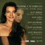 Yvonne Catterfeld Instagram - Ihr habt euch gewünscht, dass ich auf Tour gehe? There you go: erlebt mich auf einer kleinen exklusiven akustischen Tour! 😍 Tickets gibt es ab sofort auf @eventimgermany! #change #tour