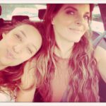 Yvonne Catterfeld Instagram - Ich sehne mich nach Sonne und Quality-Time oder mal wieder einem ganz spontanen Roadtrip. Wie versüßt ihr euch die dunkle Jahreszeit? #sonne #qualitytime #stauselfie
