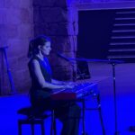Yvonne Catterfeld Instagram - Ihr Lieben, noch immer denke ich an diesen besonderen Abend bei den @badhersfelderfestspiele mit Begeisterung zurück- die schönste Location von allen bisher - ich danke euch, dass ihr so weit reist, um uns zu sehen, neugierig seid. Danke für eure Briefe und Wertschätzung auch für jeden von uns auf der Bühne 🙏 Wir hatten so viel Spaß miteinander und mit euch! Wir sehn uns auf der Bühne im nächsten Jahr und bis dahin versorge ich euch immer mal wieder mit live Videos 😘 eure Yvonne #change #acoustic #singersongwriter
