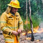 Zac Efron Instagram - It’s #earthday 🙏🏼 I’ve been so blessed to be able to travel and see all of the amazing things people are doing for the planet. It’s a beautiful world, let’s protect it. ... Learning from the @girringunaboriginalcorp how to manage land through cultural burns. @earthday.org @zacdowntoearth