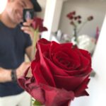 Zac Efron Instagram - Happy Valentine’s Day! I love you all ❤️
