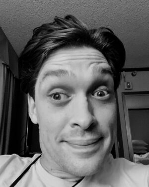 Zach Anner Instagram - This is what 36 looks like! Question is, could I pass for high school in a 90s movie?

New hairstyle by @tepbornstudios; old silly faces by me.