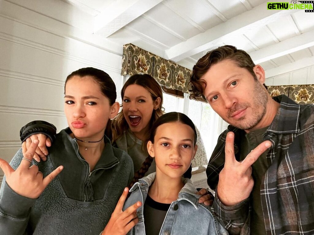 Zach Gilford Instagram - Fun times with my fake family (real wife, fake kids) @criminalminds @paramountplus